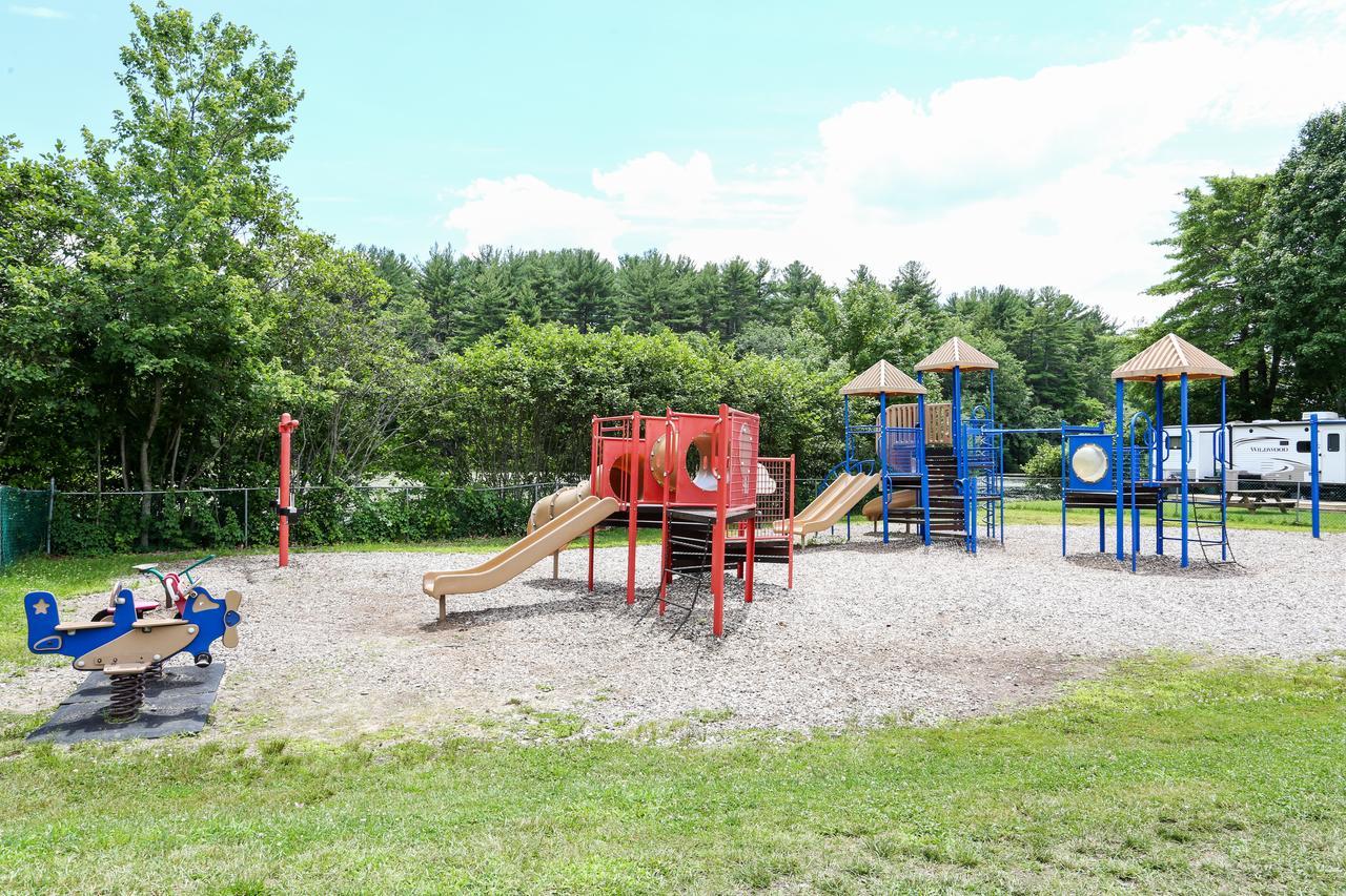 Tuxbury Pond Camping Resort Tiny House Emerson South Hampton Exterior foto